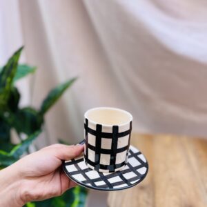 TASSE ET SOUS TASSE- LE CARRÉ NOIR