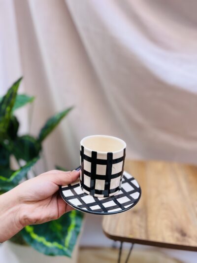 TASSE ET SOUS TASSE- LE CARRÉ NOIR